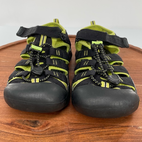 KEEN Newport H2 Sandals, Kids/Youth Size 5 - Picture 3 of 10